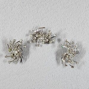 Vintage Rhinestone Brooch & Clip on Earrings Starburst Burst‎ Bridal Wedding